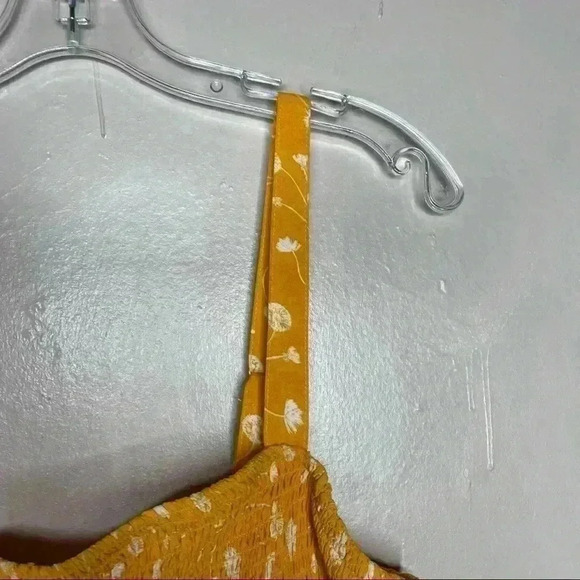 Torrid CHALLIS SMOCKED CROP CAMI Sz 1 - Picture 3 of 8